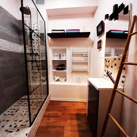 Les Clefs De La Liberte *