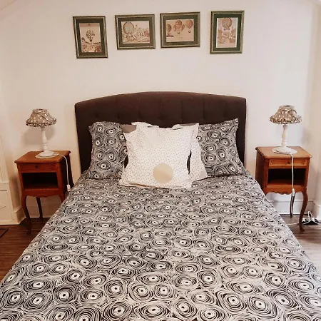 Les Clefs De La Liberte アパート